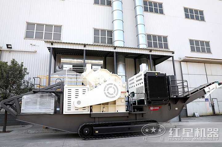 金年会移动碎石机处理建筑垃圾现场-助力城市新发展